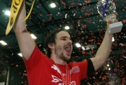 Daniel Bill verlängert bei Floorball Köniz