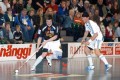 Helfenstein deckt den Ball vor Zurflüh ab
