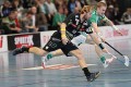 Zalesny und Thorsell strecken sich nach dem Ball