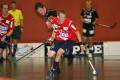 Riederer deckt den Ball ab