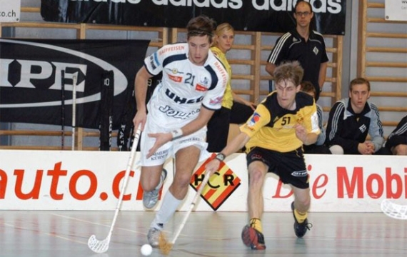 Schneiter, Tröhler und Righini zu Floorball Köniz