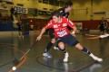 Joss konrtolliert den Ball