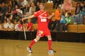 Antener dirigiert die Mitspieler