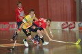 Stucki kontrolliert den Ball gegen Eberhard
