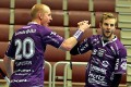 Lila Jubel: Magnus Svensson klatscht mit Joakim Andersson ab