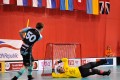Patrick Mendelin findet gegen Havirov die Lücke