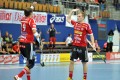 Mika Kohonen und Henrik Stenberg klatschen ab