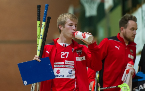 Unihockey wird zu Floorball