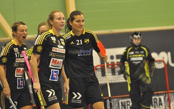 Täby und Pixbo in letzter Sekunde