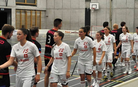 Frauen-Nati chancenlos gegen Caps Frauen-Nati chancenlos gegen Caps