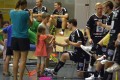Nico Scalvinoni schreibt am Champy Cup fleissig Autogramme