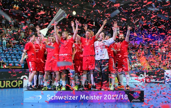 Floorball Köniz ist Schweizer Meister! 