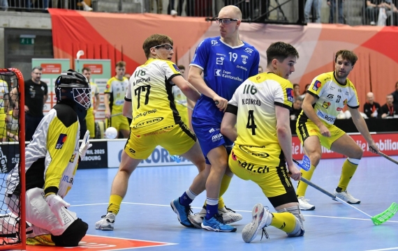 Supercup zurück zum ursprünglichen Format