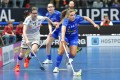 Anu Raatevaara vor Salome Müller