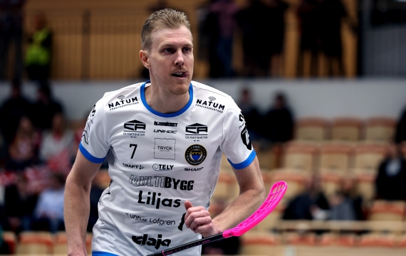 Nilsson in die Allsvenskan, Kronberg tritt zurück